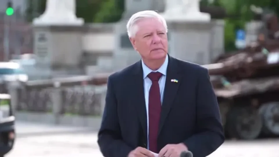 Morte de aliado de Trump abre disputa por vaga no Senado e pode mudar cenário das eleições nos EUA