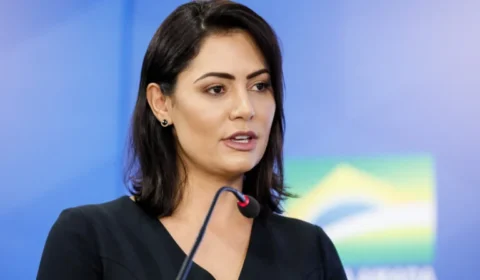 Após ataques virtuais, Michelle Bolsonaro tem segurança reforçada e aumenta preocupação nos bastidores