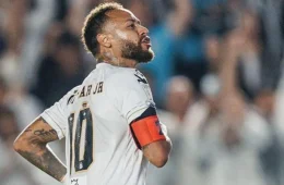 Neymar deixa CT do Santos após poucos minutos e vira dúvida para próximo jogo