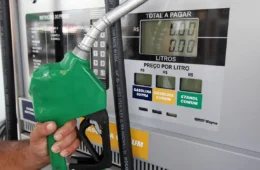 Gasolina muda, etanol ganha espaço e decisão provoca nova disputa no setor