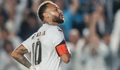 Neymar marca dois, mas Santos empata e sofre pressão na Vila