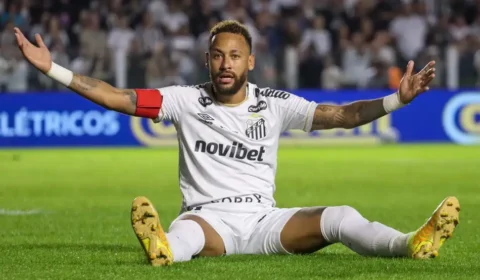 Neymar disputou apenas 5 de 20 clássicos pelo Santos desde seu retorno em 2025