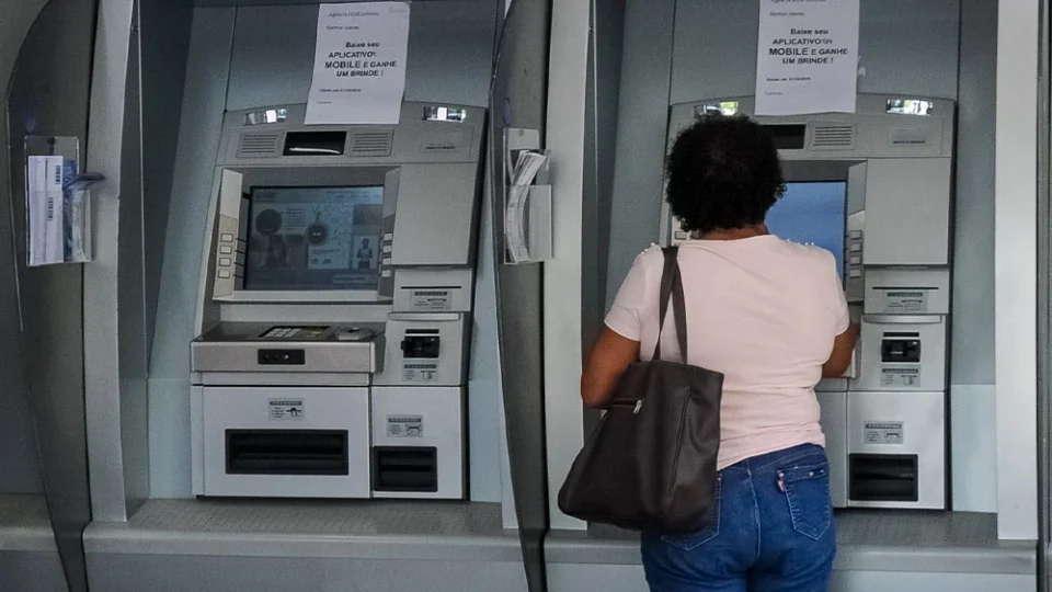 Golpe em agência bancária: veja como consultar pelo número e evitar fraudes