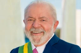 Lula volta a defender o fim da escala 6×1 e pressiona por avanço da PEC