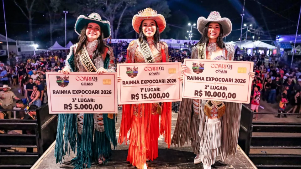 Primeira Rainha da ExpoCoari é eleita em noite histórica da maior feira agropecuária do Médio Solimões