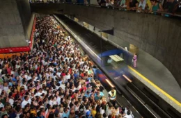 Falhas em linhas do Metrô e da CPTM provocam lentidão e mudanças na operação em SP
