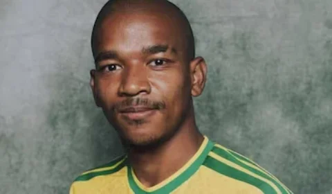 Jogador da África do Sul que disputou o Mudial morre aos 25 anos e causa comoção