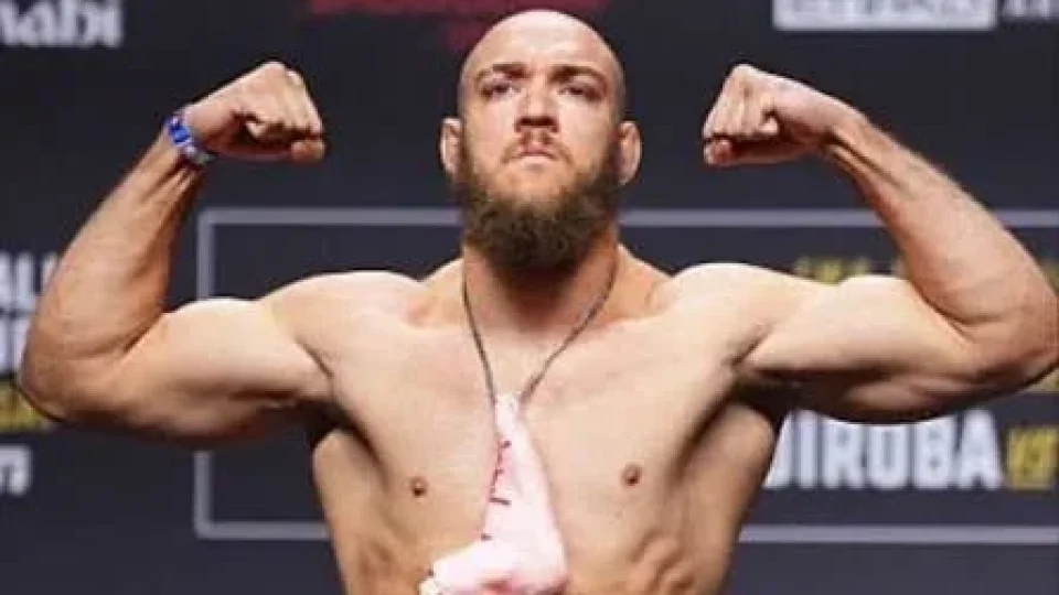 “Colecionador de nocautes”: Valter Walker no UFC e a ascensão do brasileiro que virou ameaça no peso-pesado