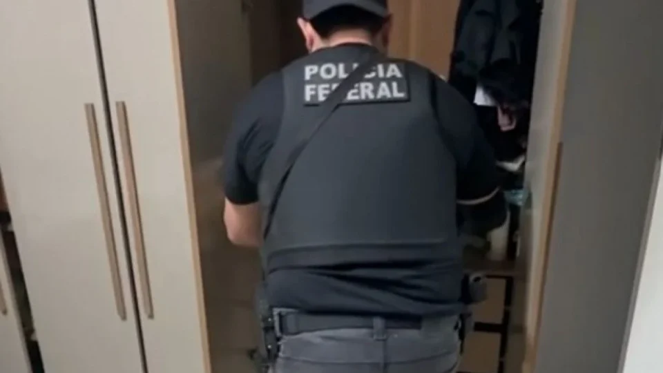 PF realiza operação em Magé contra suspeito de armazenar e compartilhar arquivos de abuso sexual infantil