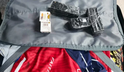 Jovem é preso no Galeão com 40 ampolas de tirzepatida sem autorização para transporte