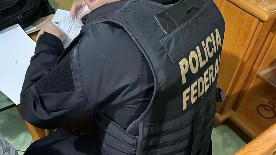 PF prende suspeitos de ameaçar testemunhas em investigação sobre migração ilegal em Minas Gerais