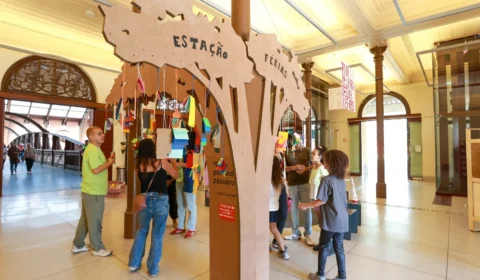 Museu da Língua Portuguesa promove programação especial de férias com poesia, música e atividades gratuitas para crianças