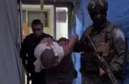 Sequestro, tortura e tiro contra a namorada.   Suspeito conhecido por “bicudinho” é preso no Rio