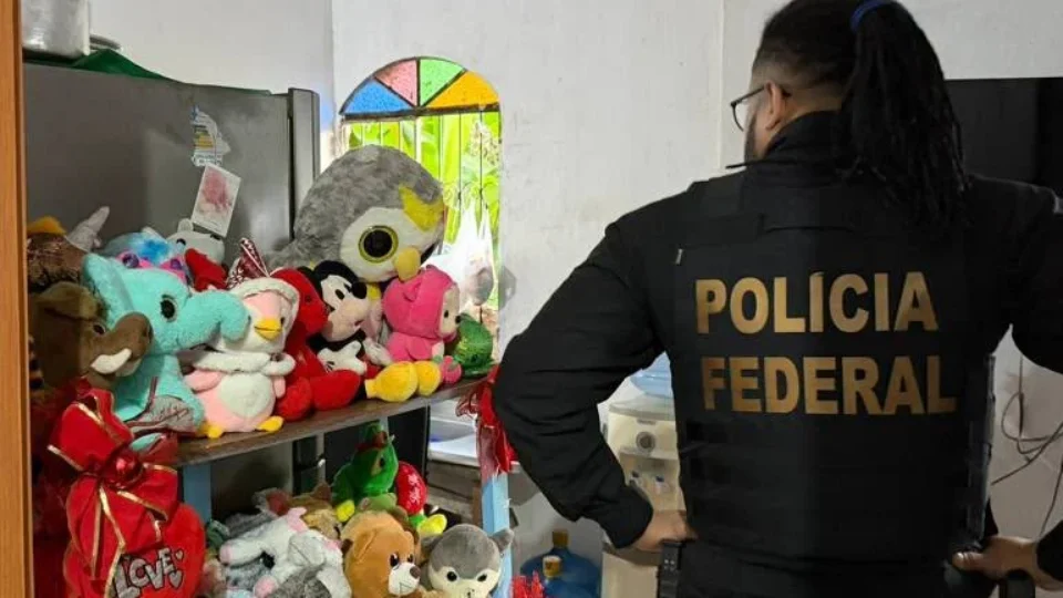 PF faz operação no Rio após suspeita de compartilhamento de imagens de abuso infantil