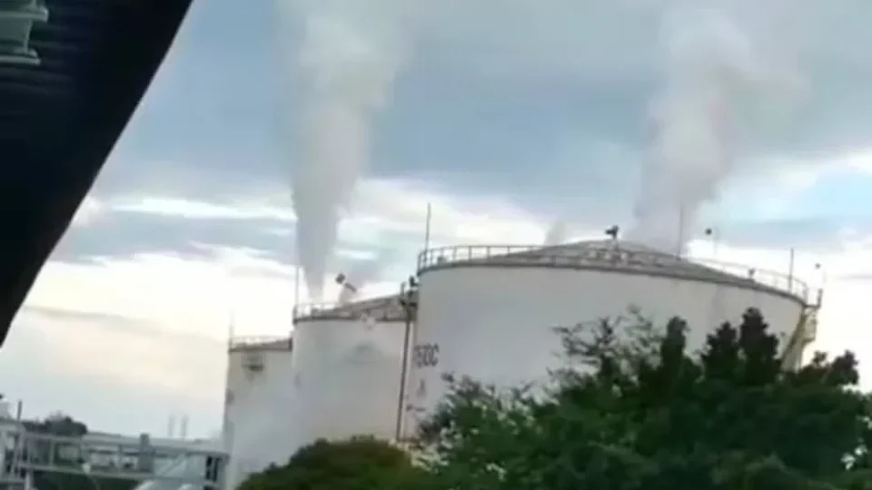 Risco de explosão? Vazamento tóxico em fábrica de Manaus chega ao 4º dia com operação de emergência