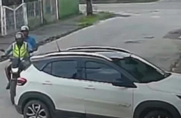 Mulher reage a tentativa de assalto e atropela criminosos durante fuga no Recife