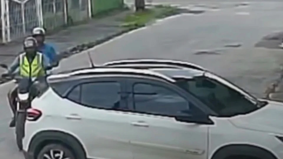 Mulher reage a tentativa de assalto e atropela criminosos durante fuga no Recife