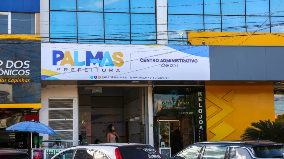 Governança e controle: decreto em vigor expõe contradição sobre conhecimento de contratos na Prefeitura de Palmas