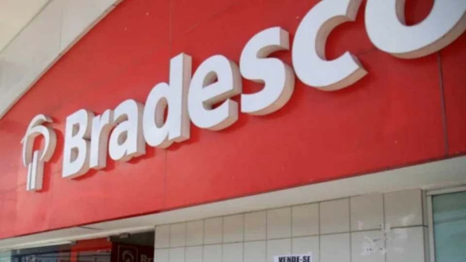 Bradesco anuncia aumento de capital de R$ 10 bi com desconto em BBDC3 e BBDC4