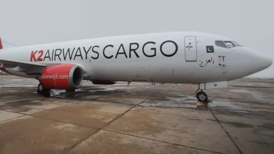 Boeing 737 da K2 Airways desaparece sobre o Mar Arábico