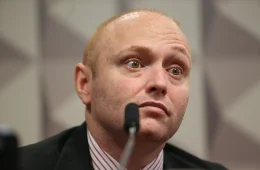 Moraes pede parecer da PGR antes de decidir sobre trabalho de Walter Delgatti em marketing digital