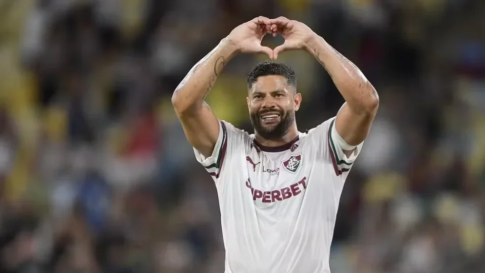 Hulk e Cano brilham, Samuel Xavier se destaca e Fluminense ganha confiança antes da volta da temporada