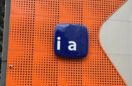 Por que o Itaú mudou as fachadas e tirou o nome das agências?