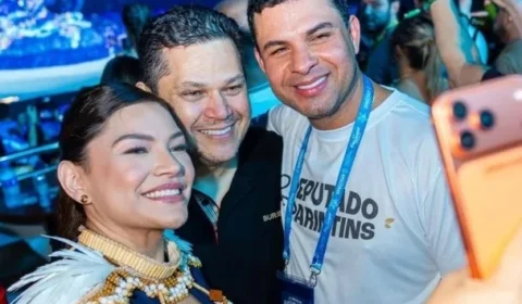 Alcolumbre e ministro Frederico Siqueira usam avião da FAB para festa em Parintins