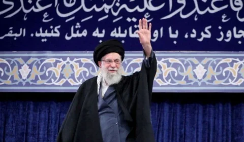 Sepultamento de Ali Khamenei será restrito à família; paradeiro de novo líder permanece em segredo