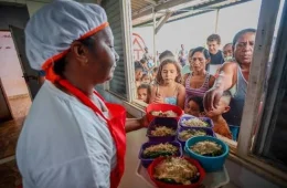 Brasil melhora indicadores de alimentação e permanece fora do Mapa da Fome; entenda o que mostra o novo relatório da ONU