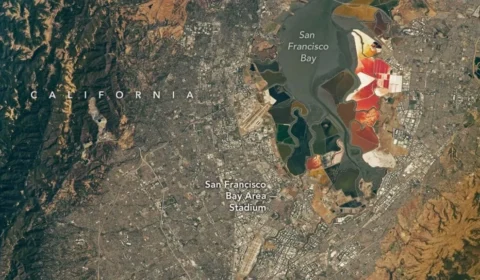 O que as imagens da NASA revelam sobre os estádios do Mundial vai muito além do futebol
