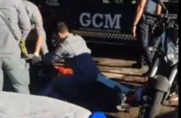 GCM e suspeito ficam feridos após troca de tiros durante tentativa de assalto em São Paulo