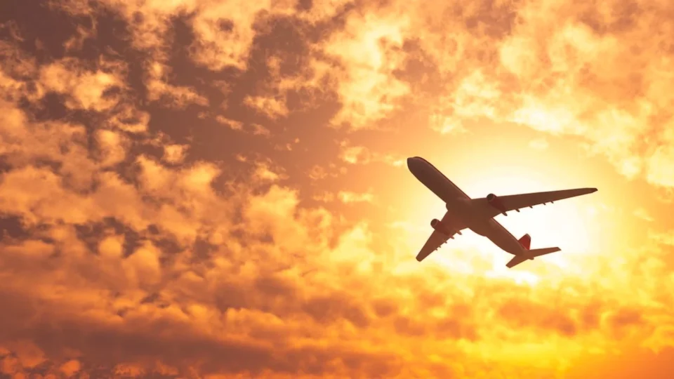 Mega Promo e voos low cost aquecem caça a passagens baratas