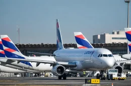BTG aposta na Latam Airlines Brasil e prevê salto de 37% nas ações com foco em hubs