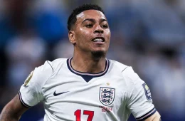 Chelsea paga £117 mi por Morgan Rogers e mira volta à Champions League