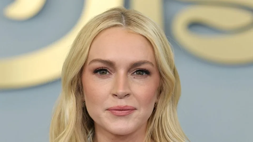 Lindsay Lohan antes e depois: segredo antienvelhecimento aos 40