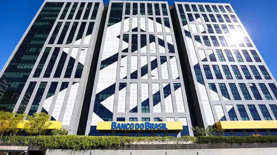 Banco nos Correios: Banco do Brasil fecha contrato bilionário para transformar agências postais em correspondentes bancários