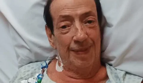Marcos Oliveira, o “beiçola”, segue internado, demonstra impaciência e enfrenta dificuldade para se alimentar após cirurgia; veja as imagens