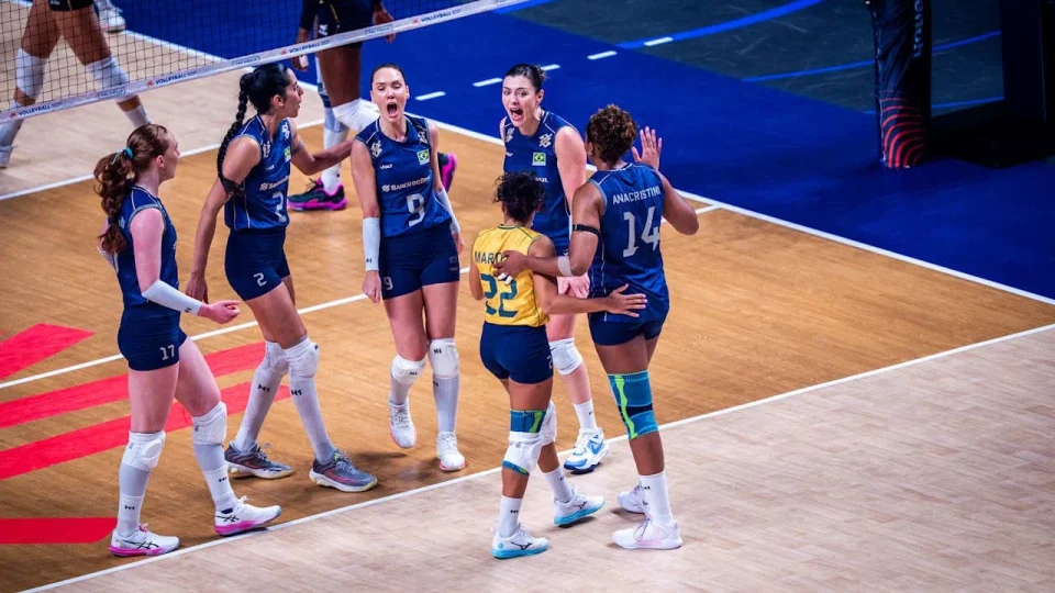 VNL Feminina 2026: Brasil vira e elimina Itália na semifinal em Macau