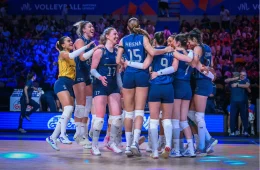 Brasil enfrenta Seleção italiana de voleibol feminino na semi da Liga das Nações 2026