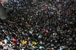 Chamas em trem provocam efeito dominó no transporte e congestionam São Paulo; veja a atualização dos danos