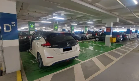 Projeto na Alerj pode acabar com cobrança de estacionamento em shoppings para quem fizer compras