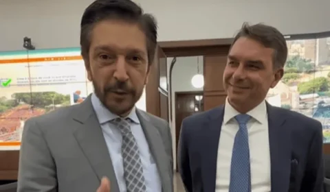 Café da manhã de Ricardo Nunes com Flávio Bolsonaro movimenta bastidores da campanha em São Paulo