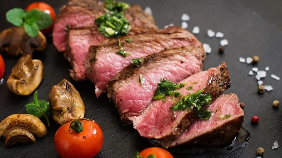 União Europeia mantém pressão e pode barrar carne brasileira a partir de setembro