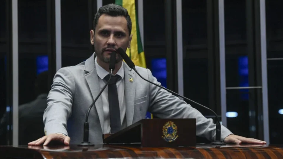 Quem é Cleitinho, eleito governador de Minas Gerais no primeiro turno