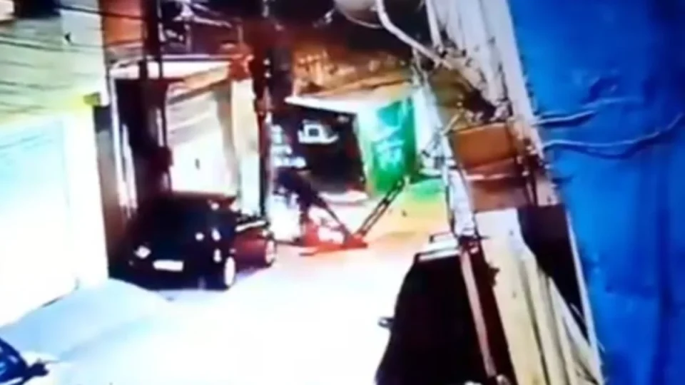 PM é atingido na testa durante confronto em São Paulo, e suspeito morre após troca de tiros