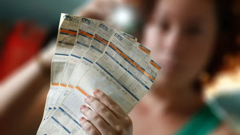 Conta de luz vai subir; entenda porquê