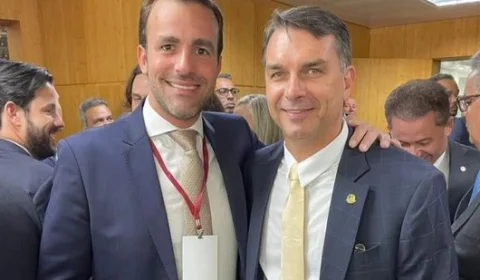 “Ele é corrupto, mas é cristão”: aliado de Flávio Bolsonaro causa polêmica com declaração