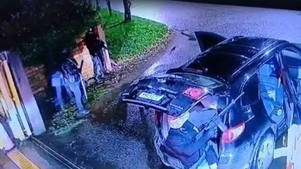 Suspeito de roubo de R$ 14 mi em aeroporto do RS é preso na Bolívia
