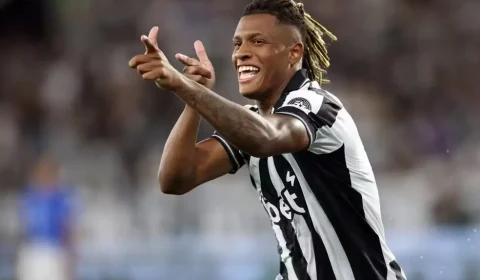 Danilo nega volta ao Palmeiras e cobra respeito ao Botafogo